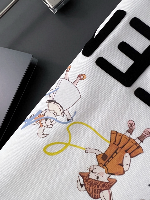 ブランドTシャツ素材ディテール